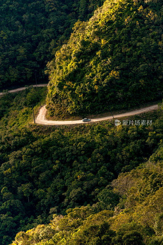 Serra do Corvo Branco -介于granpara市和Urubici市之间